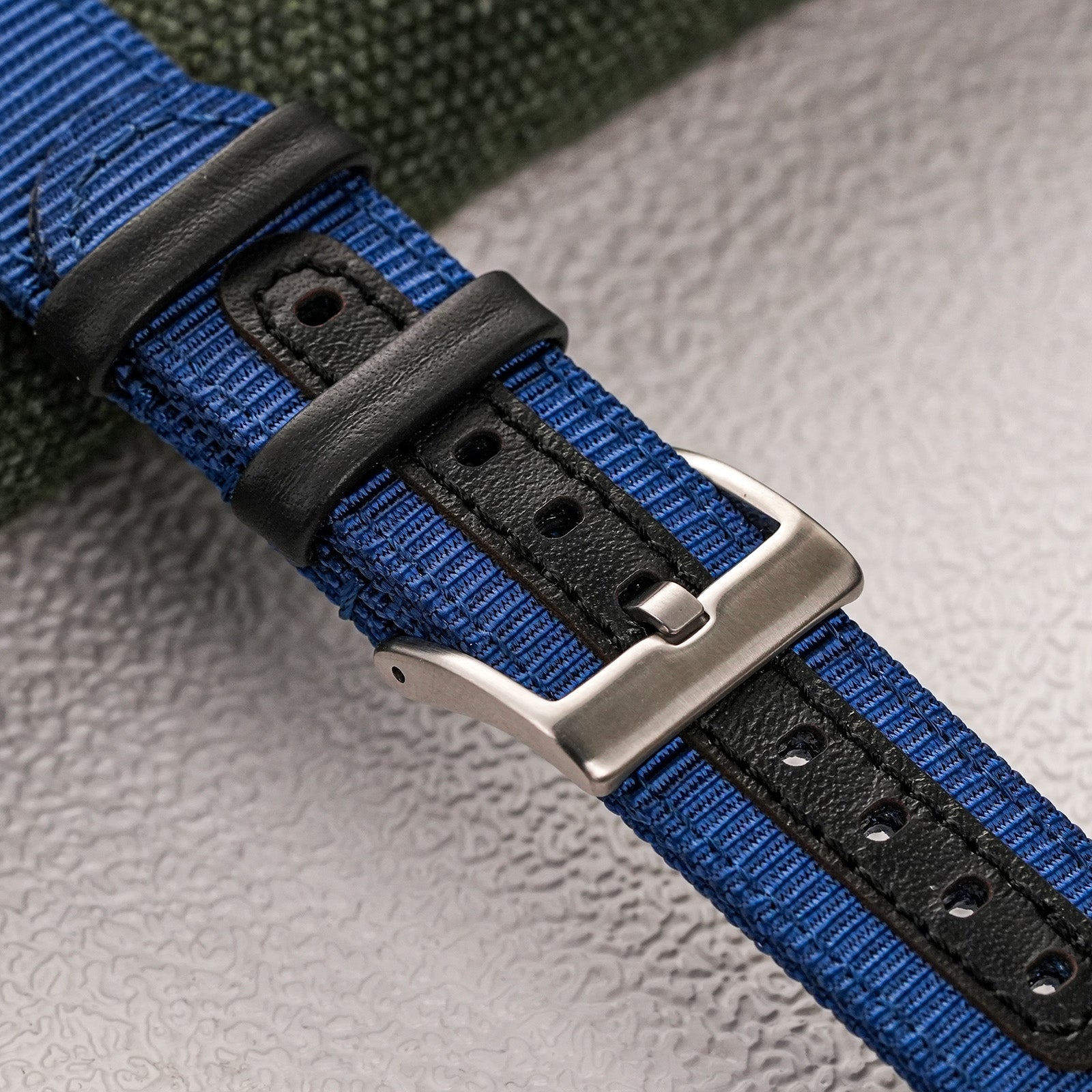 Militado Easy Release Nylon Watch Strap  20mm/22mm