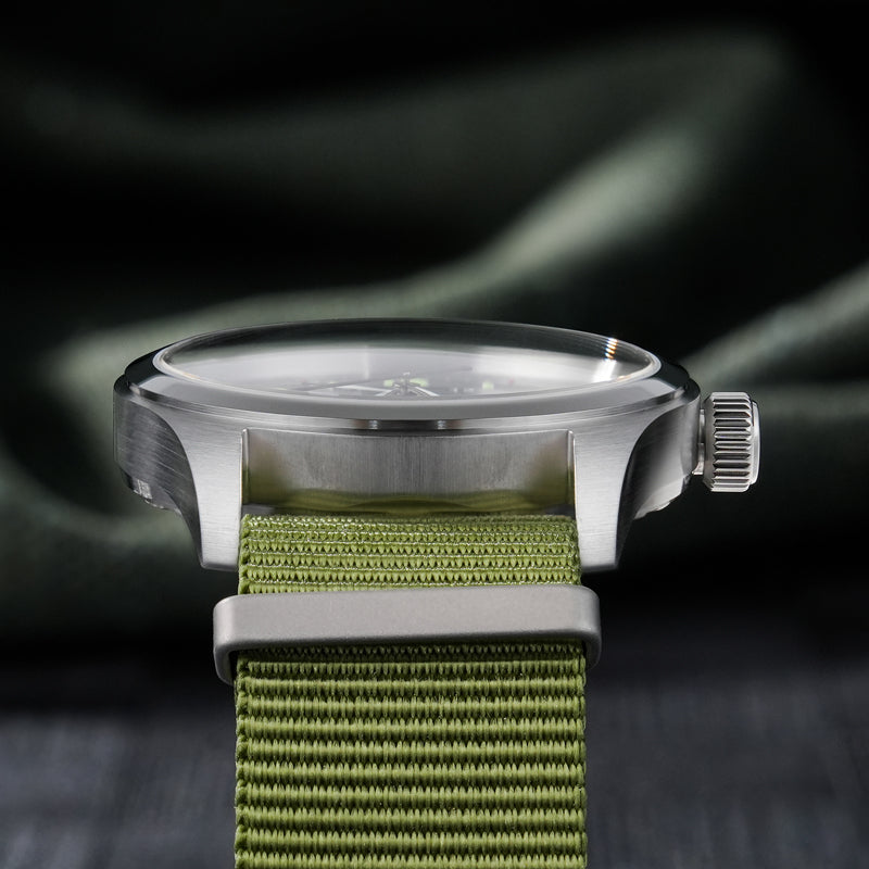 Metal Bracelet Available ! Militado 38mm Retro VH31 Military Watch ML08